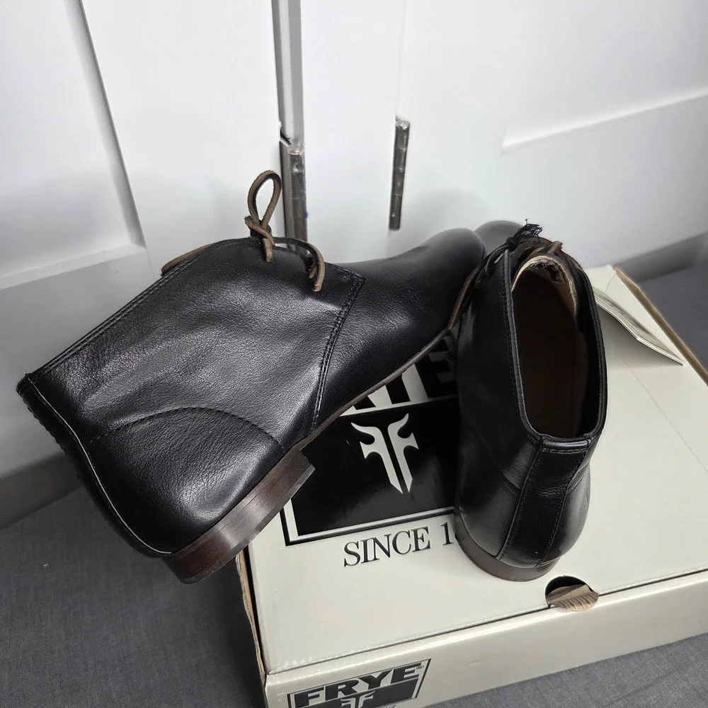 Frye NWT Chukka Men's Black Leather Ankle Boots Size 9.5 US